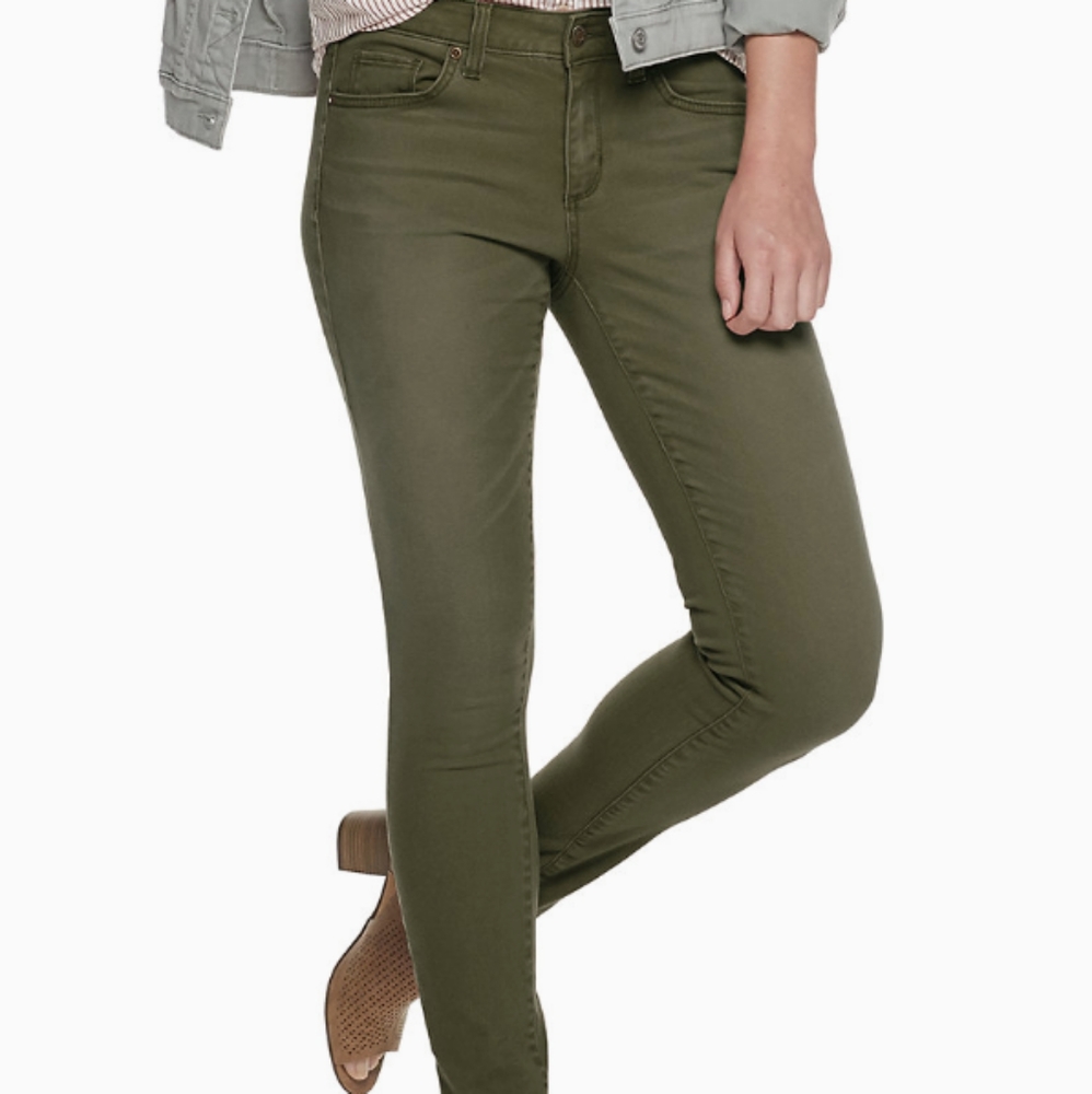 Sonoma Skinny Jeans Size 16